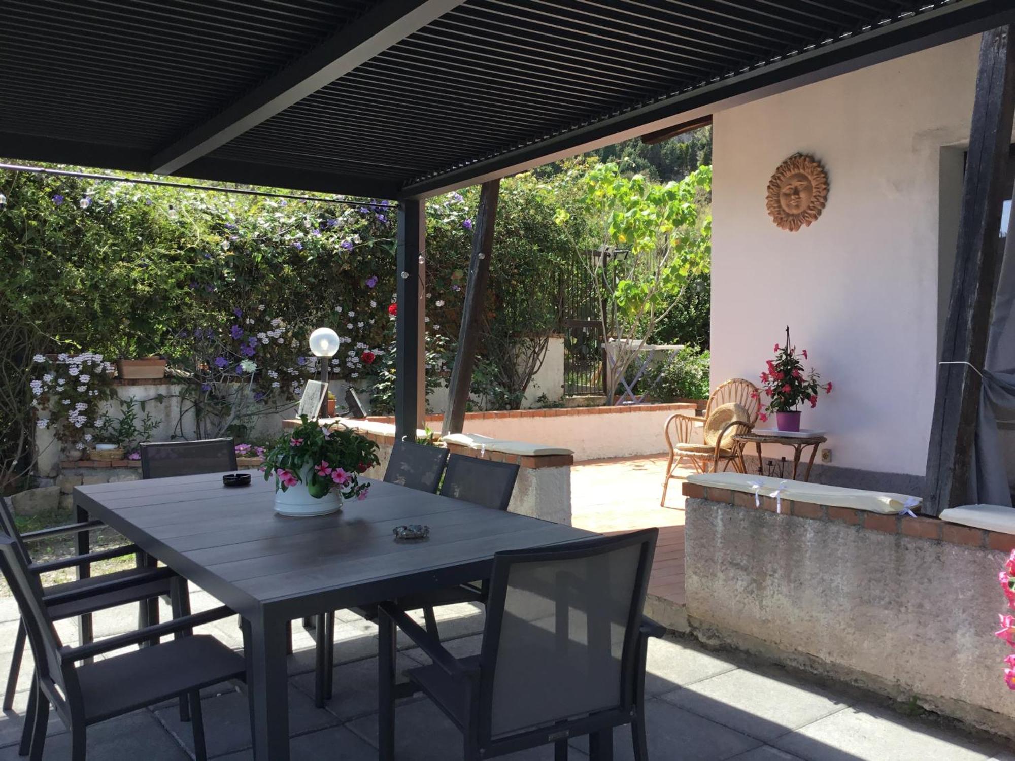 Holidaysora Taormina - Il Giardino Di Graziella Екстериор снимка