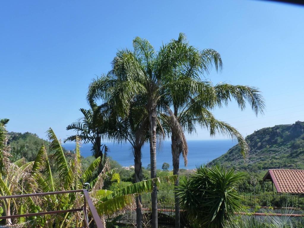 Holidaysora Taormina - Il Giardino Di Graziella Екстериор снимка