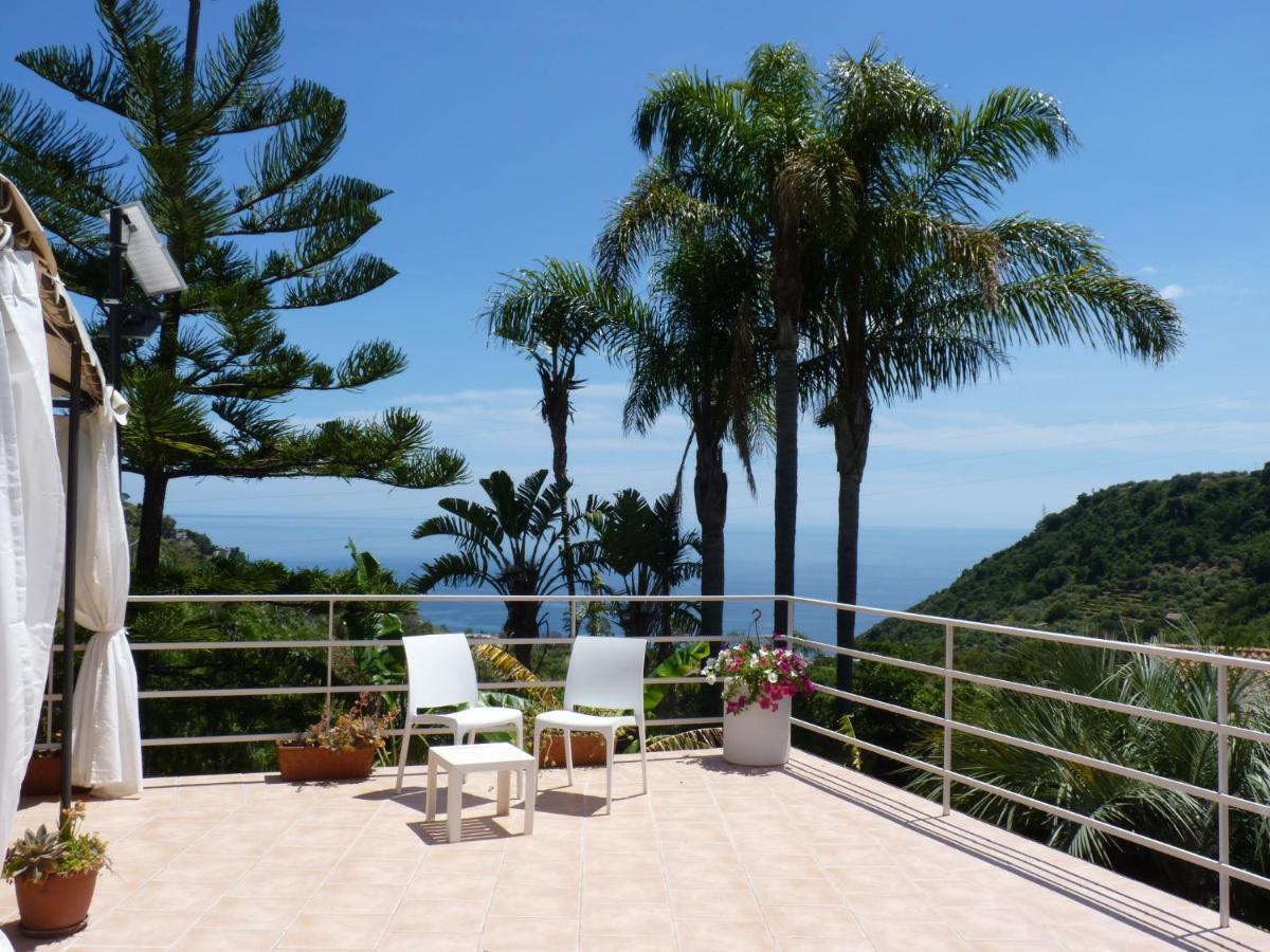 Holidaysora Taormina - Il Giardino Di Graziella Екстериор снимка